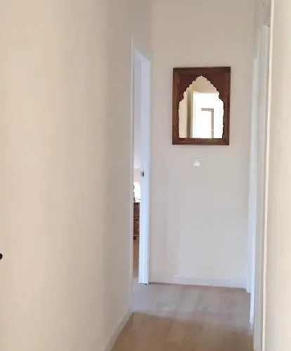 Bonita Casa Blanca En El Bosque. 컨트리하우스 코르도바